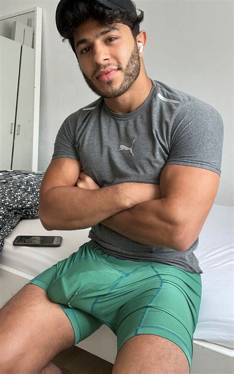 big cocks gay|BulgesBigDicks (@BulgesBigDicks) .